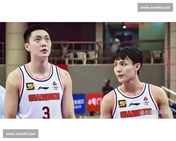 广东二沙训练四大亮点：徐杰突破犀利，胡明轩对抗升级，徐昕三分显威，杜润旺策应盘活